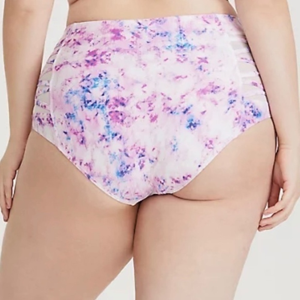 TORRID MULTICOLOR HIGH WAIST LATTICE SWIM BOTTOM - Picture 5 of 7